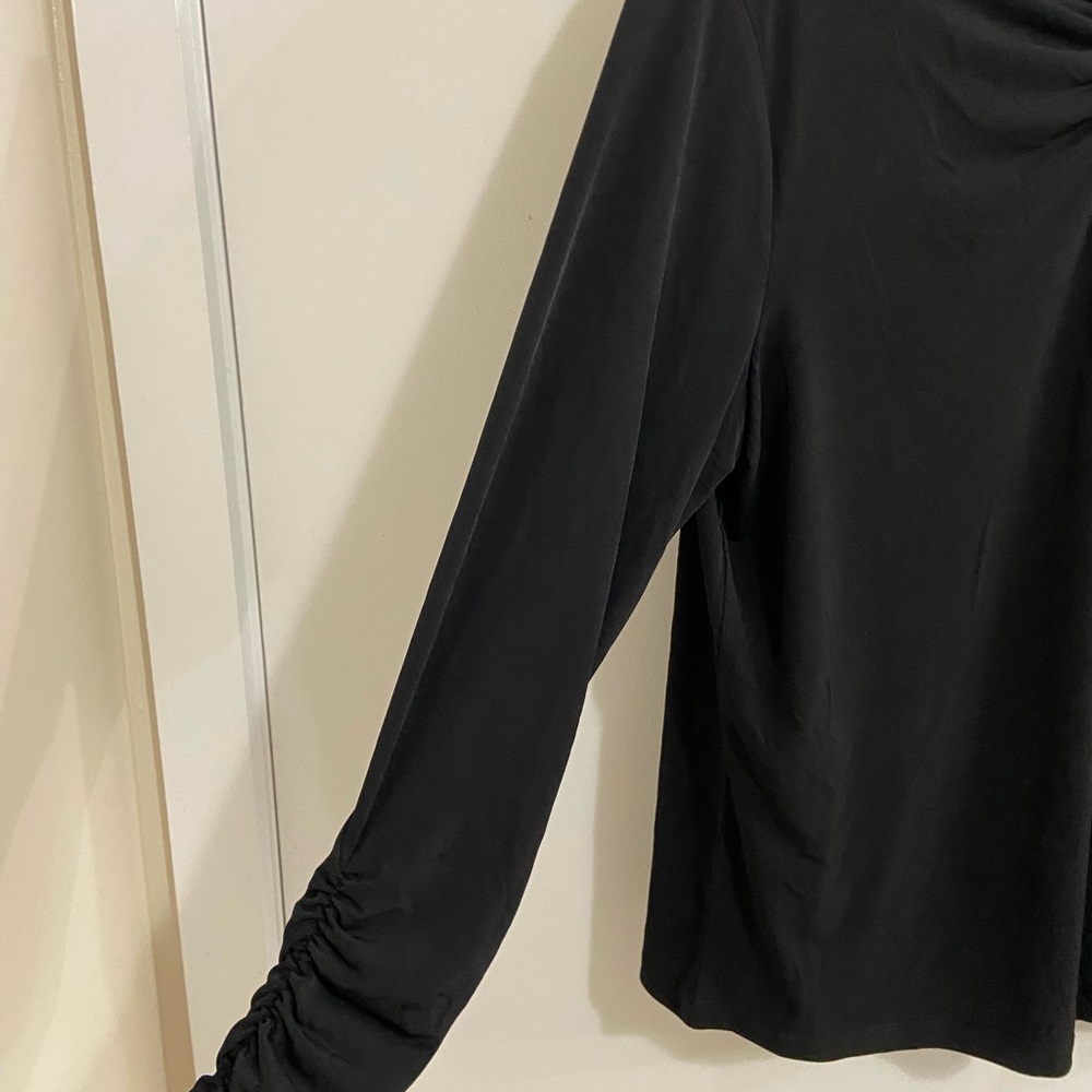 Elegant Black Ruched Women's Top high neck long sleeve - Picture 3 of 8